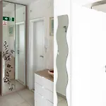 Lägenhet Kristina, Comfortable And Close To The Center Split